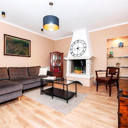 Apartment Miral Ровиньско село Экстерьер фото